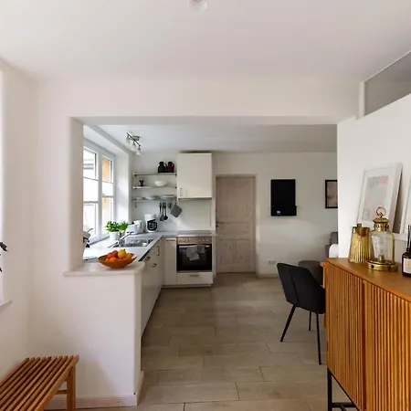 Apartament Close To The *